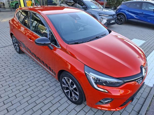 Renault Clio TCe 90 Techno