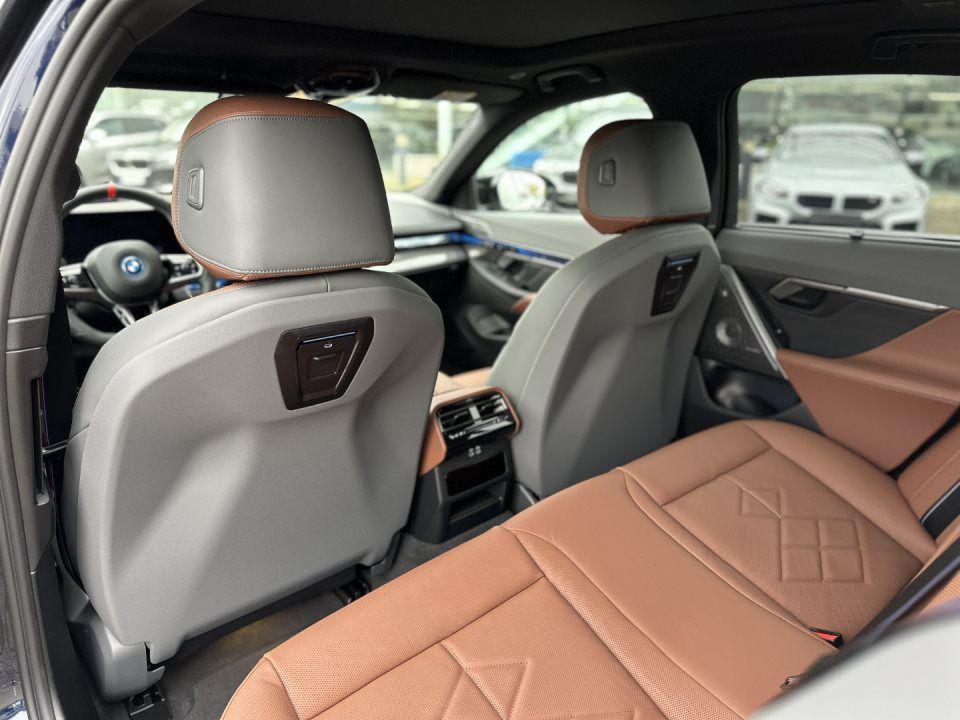 BMW i5 M60 Sedan xDrive