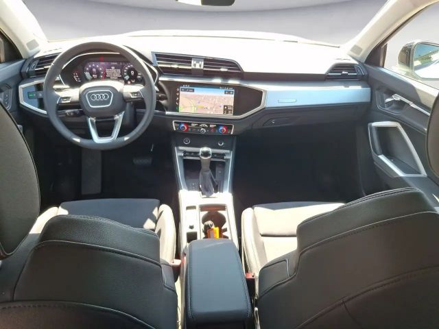 Audi Q3 35 TFSI S-Line