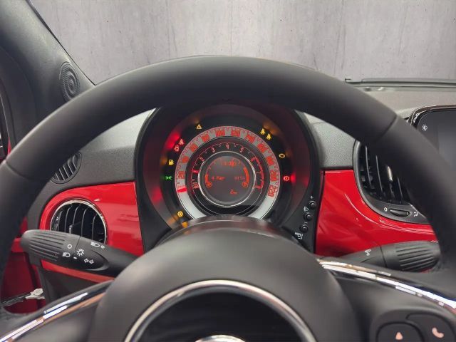 Fiat 500C apple carplay
