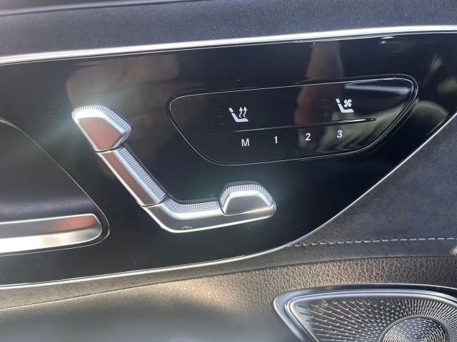 Mercedes-Benz EQE 350 AMG Line Sedan