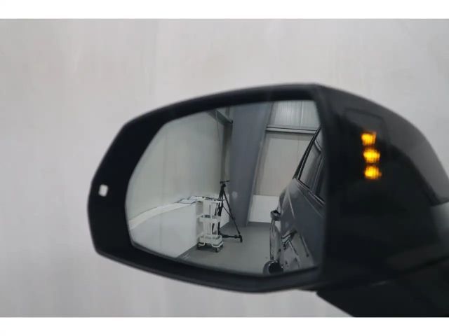 Audi SQ7 4.0 TFSI Competition Quattro