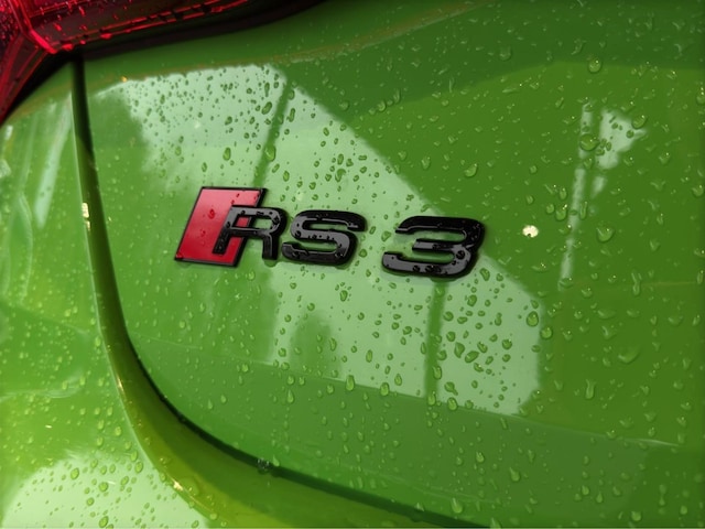 Audi RS3 Quattro S-Tronic Sedan