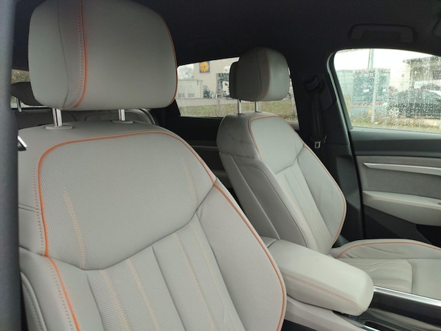 Audi Q8 e-tron 55 Quattro