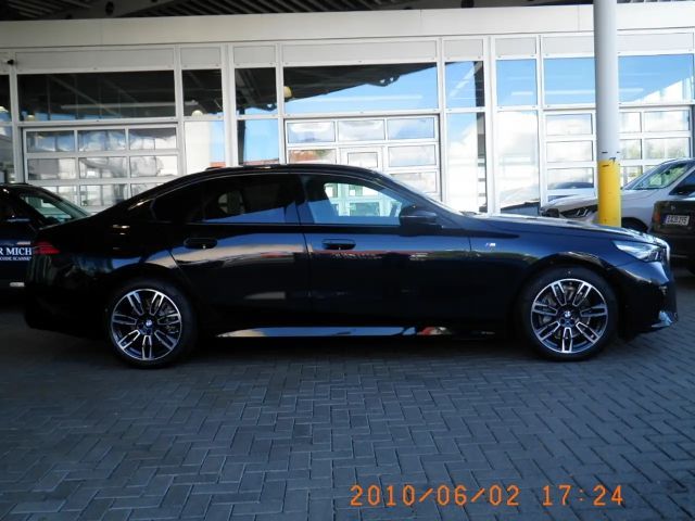 BMW i5 Sedan eDrive40