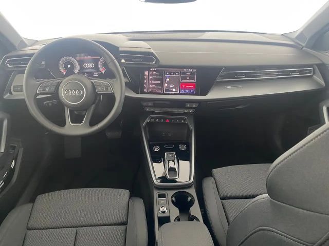 Audi A3 30 TFSI Sedan
