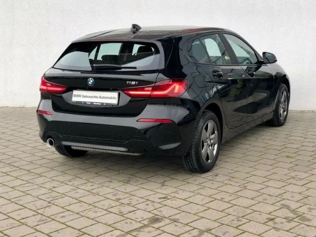 BMW 118 118i Sedan
