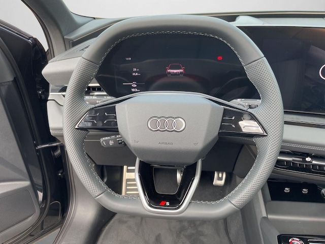 Audi Q6 e-tron Quattro