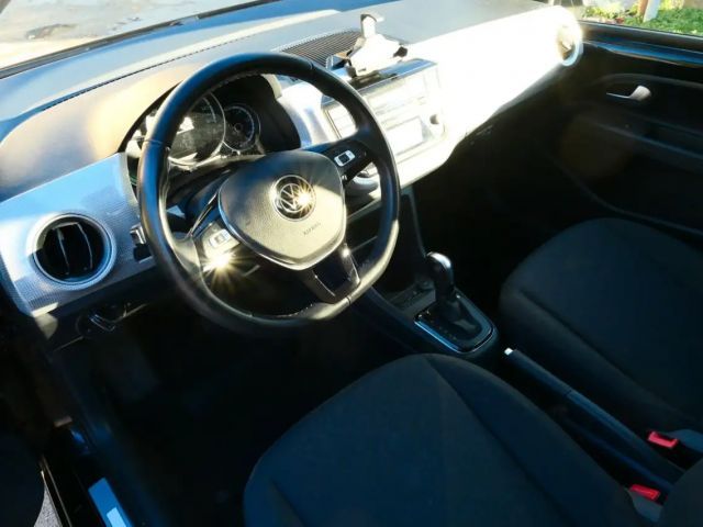 Volkswagen e-up! Plus Style