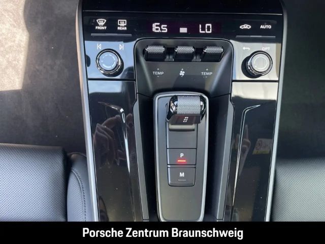 Porsche 992 Carrera Coupé