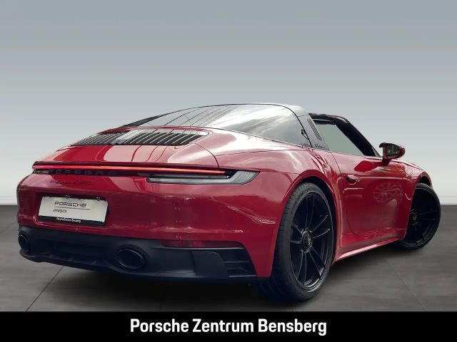 Porsche 992 4 Cabrio GTS Targa