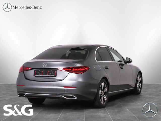 Mercedes-Benz C 180 AVANTGARDE Sedan