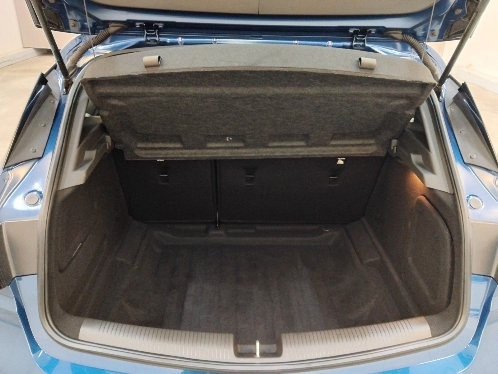 Opel Astra 1.2 Turbo Edition Turbo