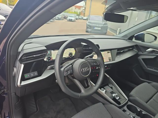 Audi A3 30 TDI S-Line Sedan Sportback