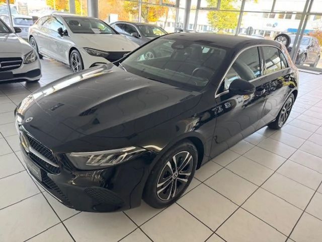 Mercedes-Benz A 200 Progressive