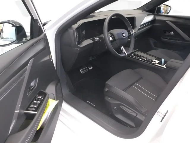 Opel Astra GS-Line Grand Sport