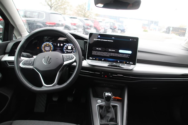 Volkswagen Golf 1.5 TSI Variant