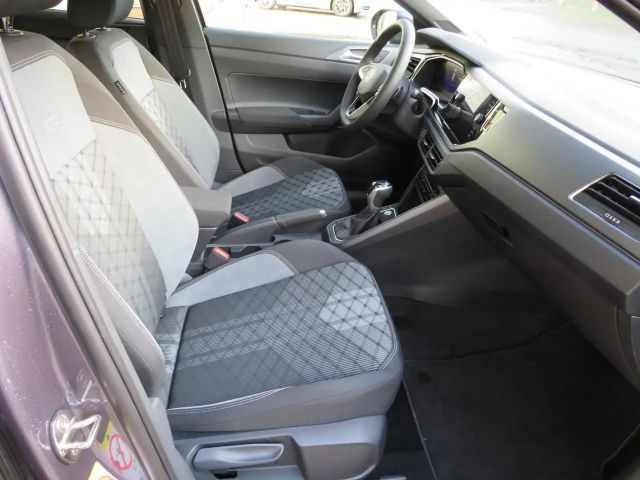 Volkswagen Taigo 1.0 TSI DSG R-Line