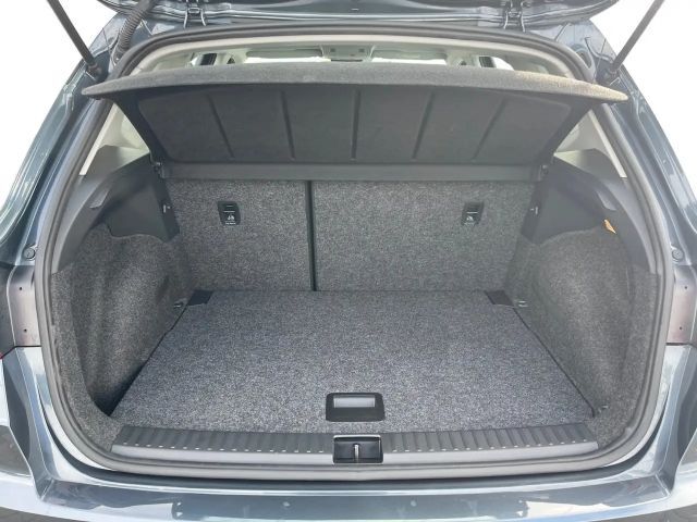 Seat Arona Reference