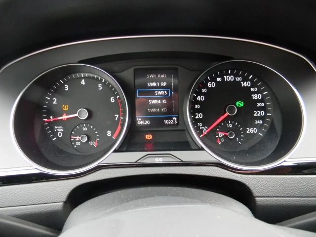 Volkswagen Passat Business DSG Variant