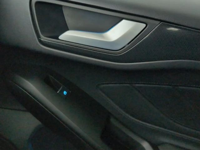 Ford Focus ST Line Wagon