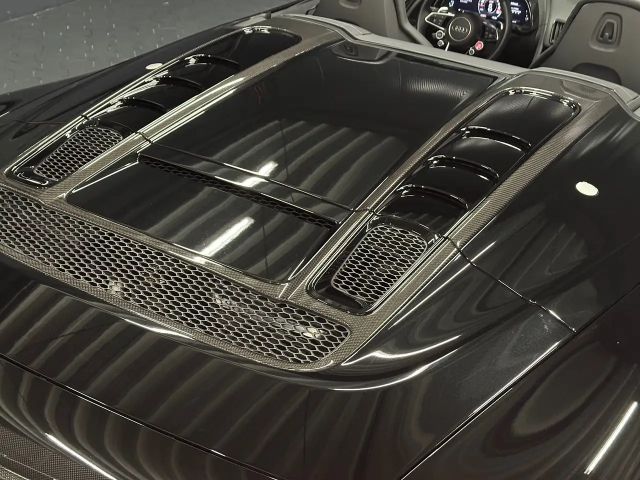 Audi R8 Performance Quattro Spyder V10