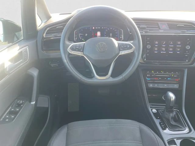Volkswagen Touran DSG Highline