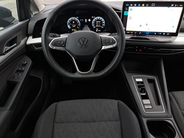 Volkswagen Golf 1.5 eTSI DSG Golf VIII Life