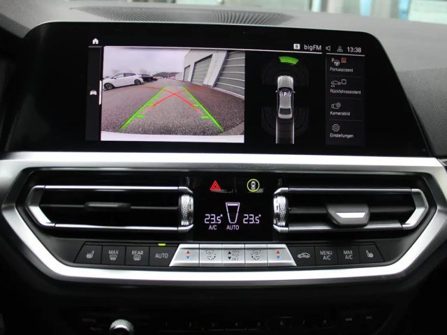 BMW 320 320d Sedan Sport Line