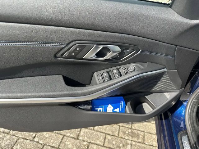 BMW 318 318i Comfort pakket M-Sport Sedan