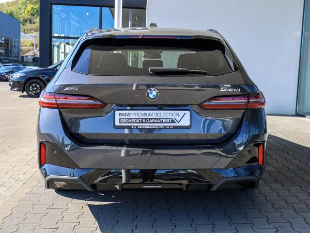 BMW 540 540d M-Sport Touring xDrive