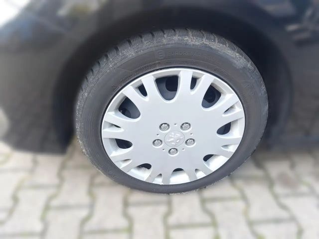 Peugeot 208 Allure Pack PureTech