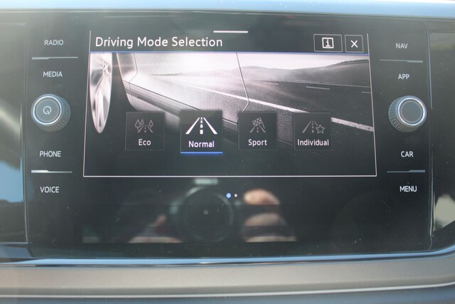 Volkswagen Polo 1.0 TSI DSG IQ.Drive Pro