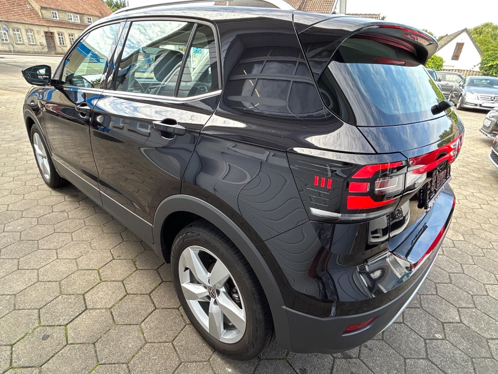 Volkswagen T-Cross Style