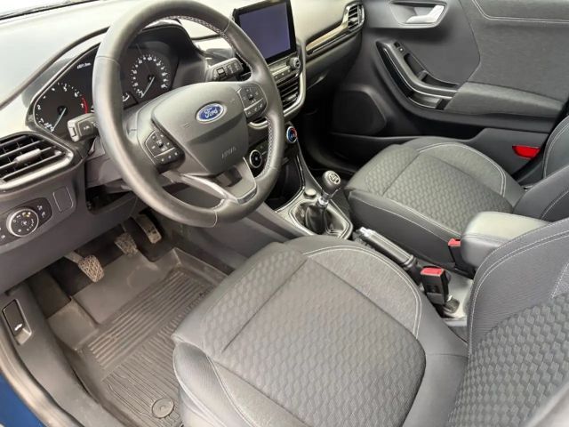 Ford Puma EcoBoost Titanium