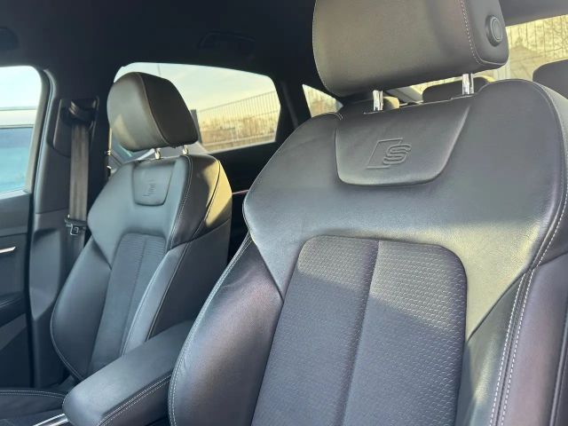 Audi e-tron 55 Business