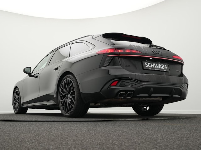 Audi A6 Avant Quattro S-Tronic