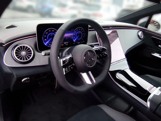 Mercedes-Benz EQE 300 AMG Line Sedan