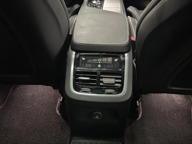 Volvo XC90 AWD Dark Recharge Ultra