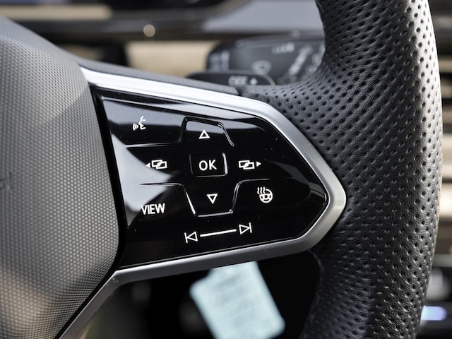 Volkswagen T-Roc 1.5 TSI DSG IQ.Drive R-Line