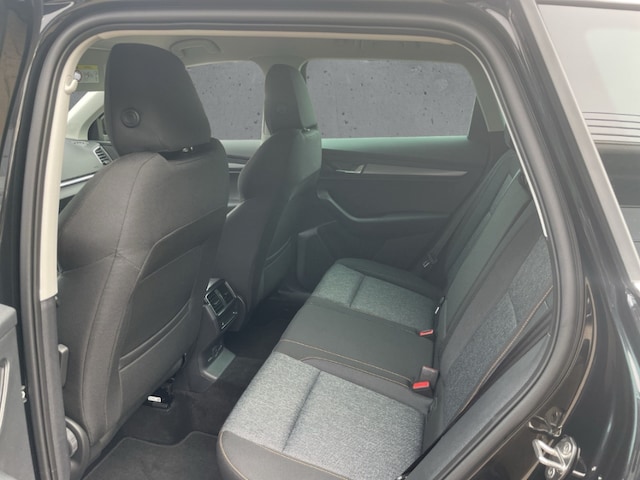 Skoda Karoq 1.0 TSI Clever