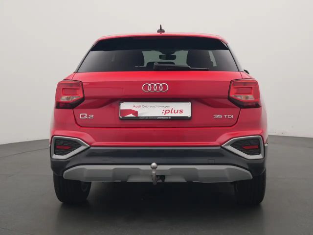 Audi Q2 advanced S-TRON CARPLAY SHZ PDC VIRT AHK
