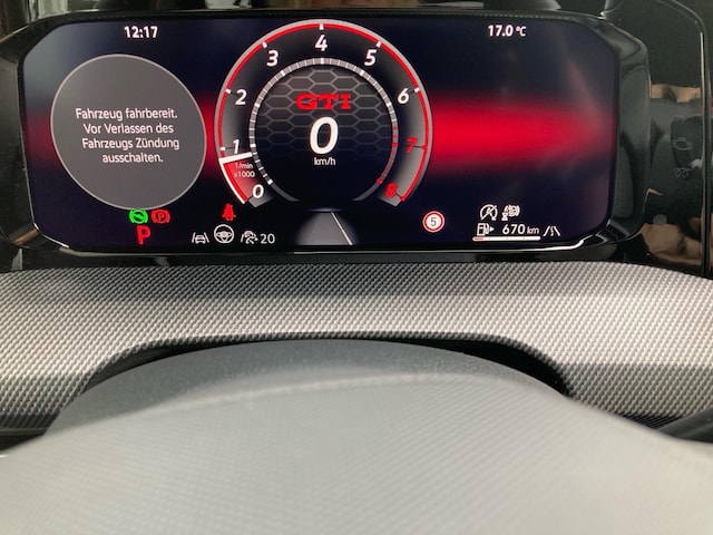 Volkswagen Golf 2.0 TSI DSG Golf VIII