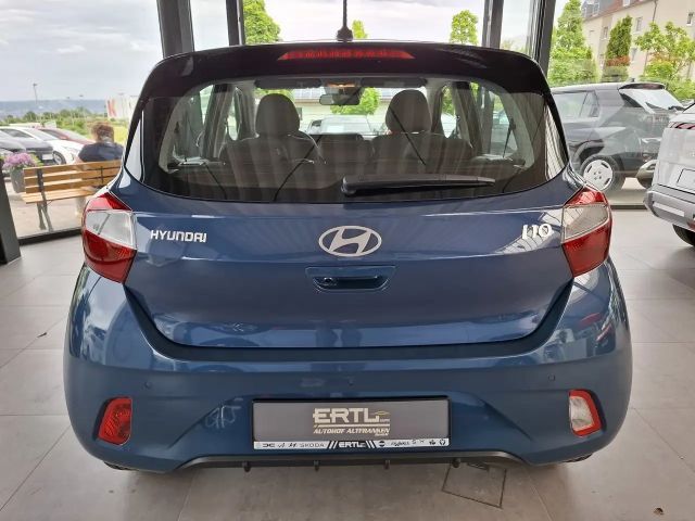 Hyundai i10 1.0 2WD Trend