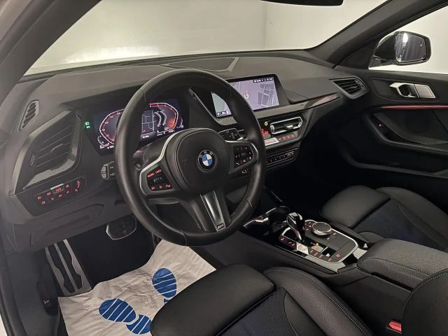 BMW 118 118d M-Sport Sedan