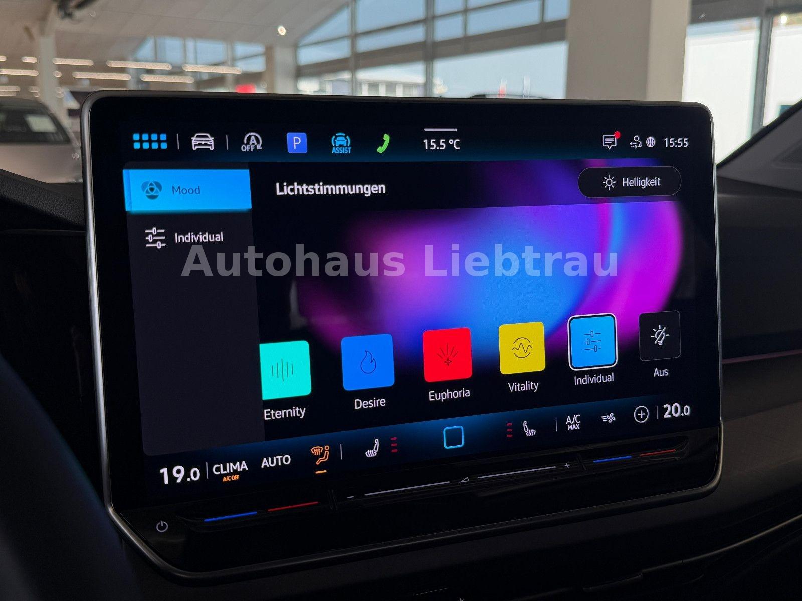 Volkswagen Golf 1.5 TSI Golf VIII Life