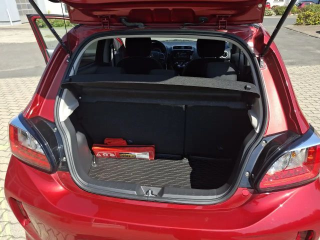 Mitsubishi Space Star Star