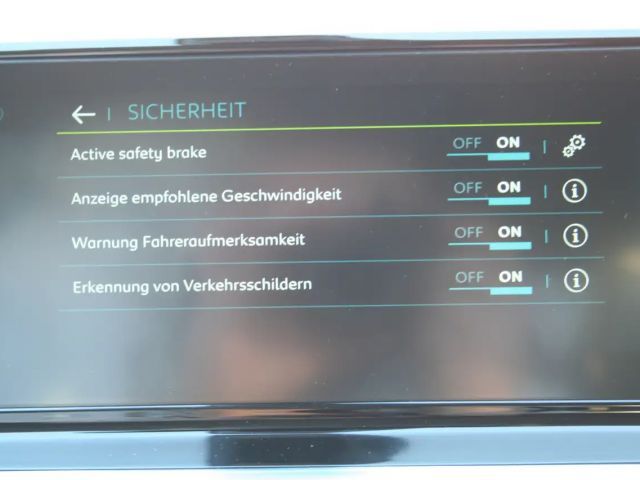 Peugeot E-2008 Allure Pack