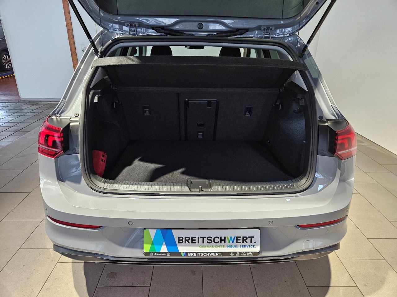 Volkswagen Golf 1.5 eTSI DSG Life