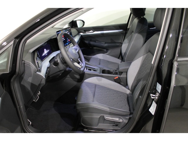 Volkswagen Golf 1.5 eTSI DSG Golf VIII